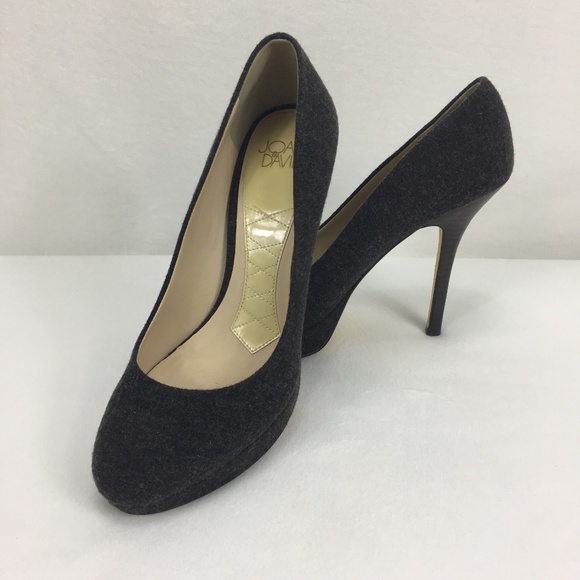 JOAN & DAVID Shoes - Like NEW!! JOAN & DAVID gray textile platform pump